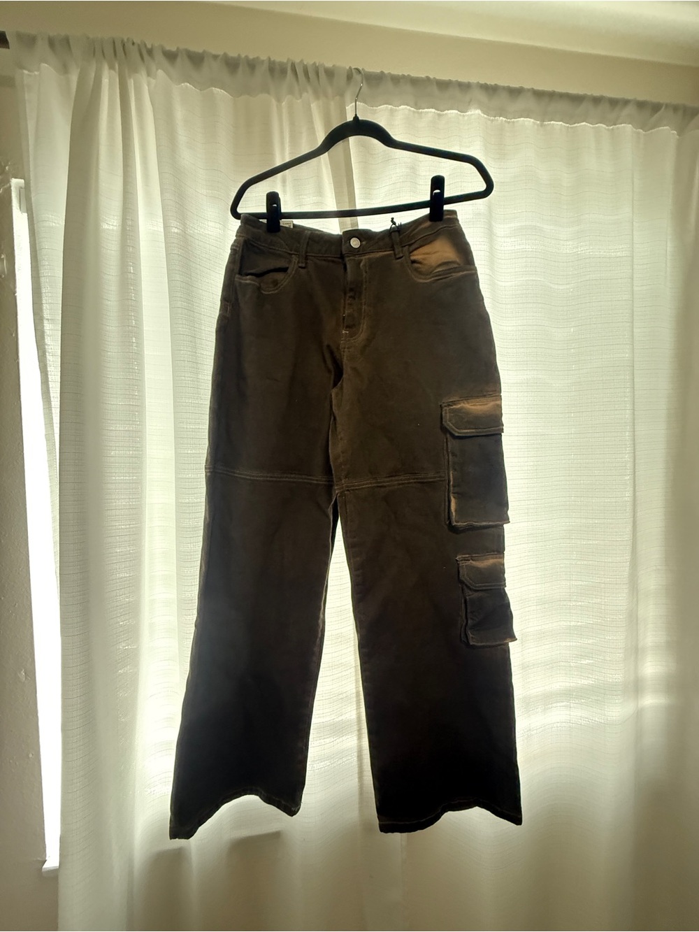 Forever 21 Brown Wide-Leg Cargo Jeans